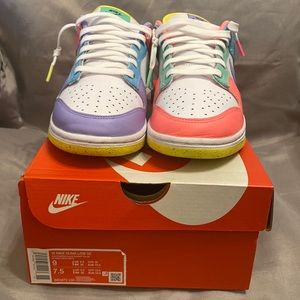 Easter Nike Dunk Low SE
